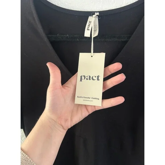 NWT Pact Black Organic Cotton Fit and Flare V-Neck A-Line Dress M Party LBD - Picture 3 of 8
